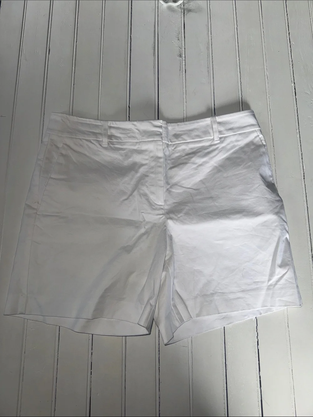 Ann Taylor Bermuda Shorts White Size 10